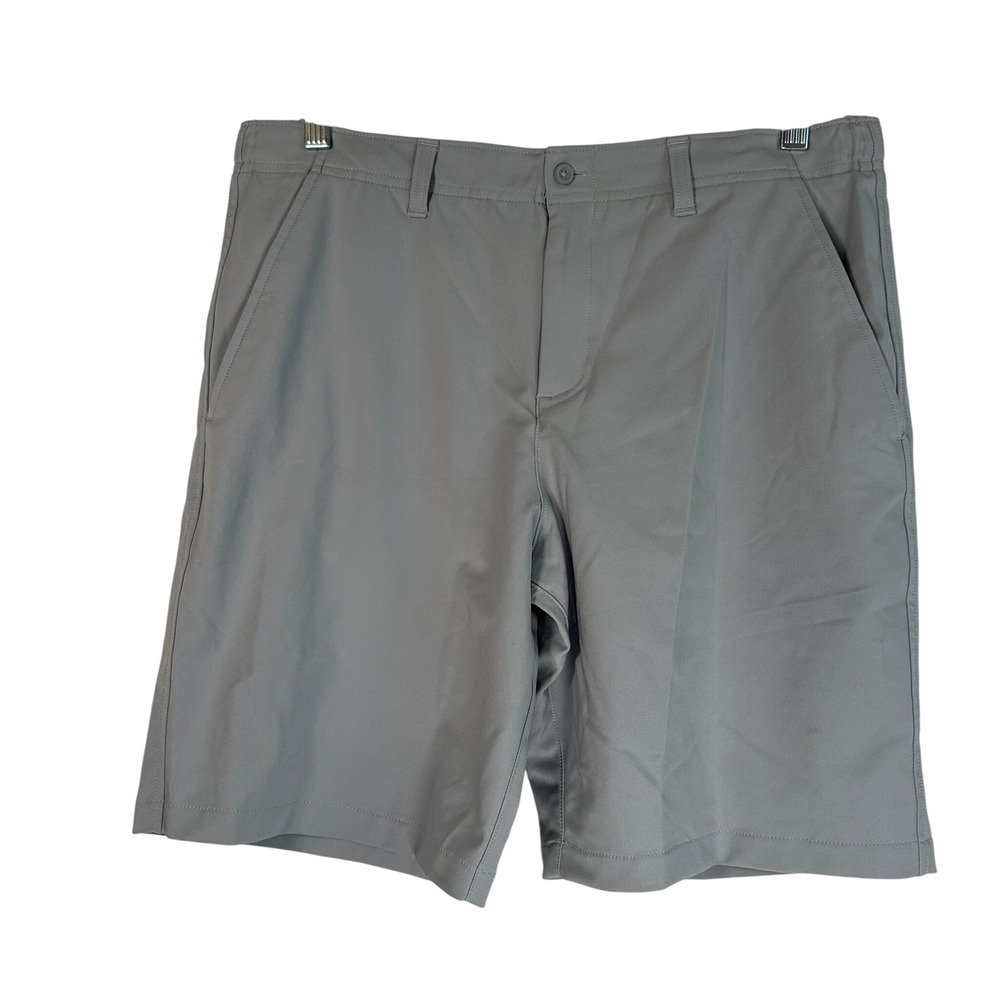 Under Armour Boys Gray Golf Shorts Youth XL Adjustable Waist Performance Active